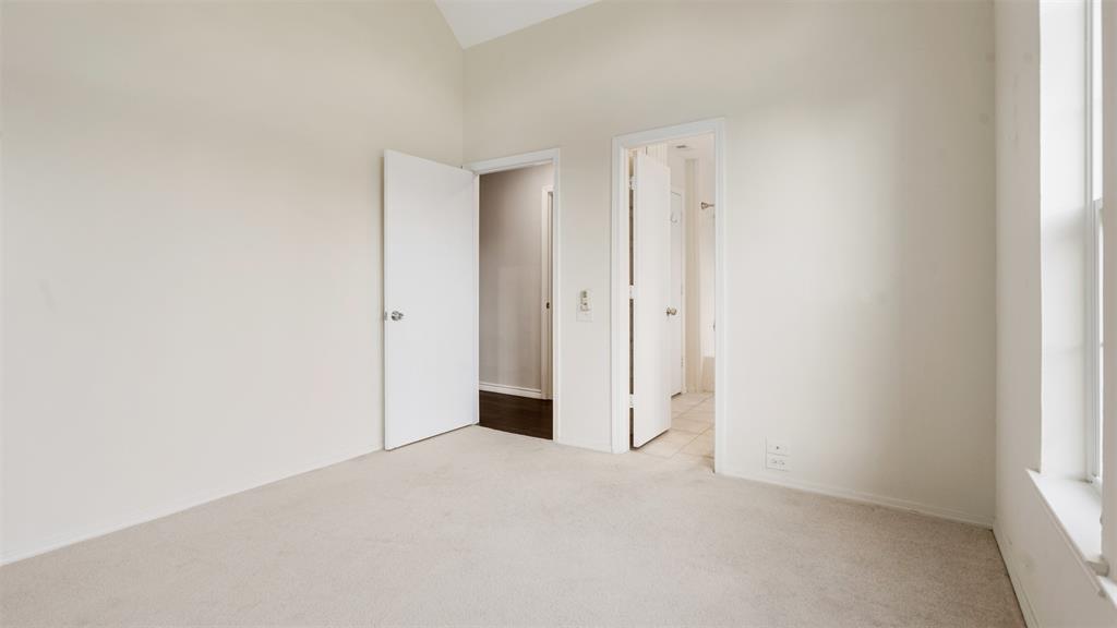 Fox Glenn Estate - Residential Lease