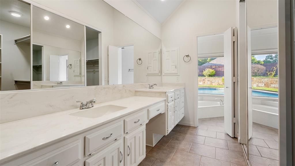 Fox Glenn Estate - Residential Lease