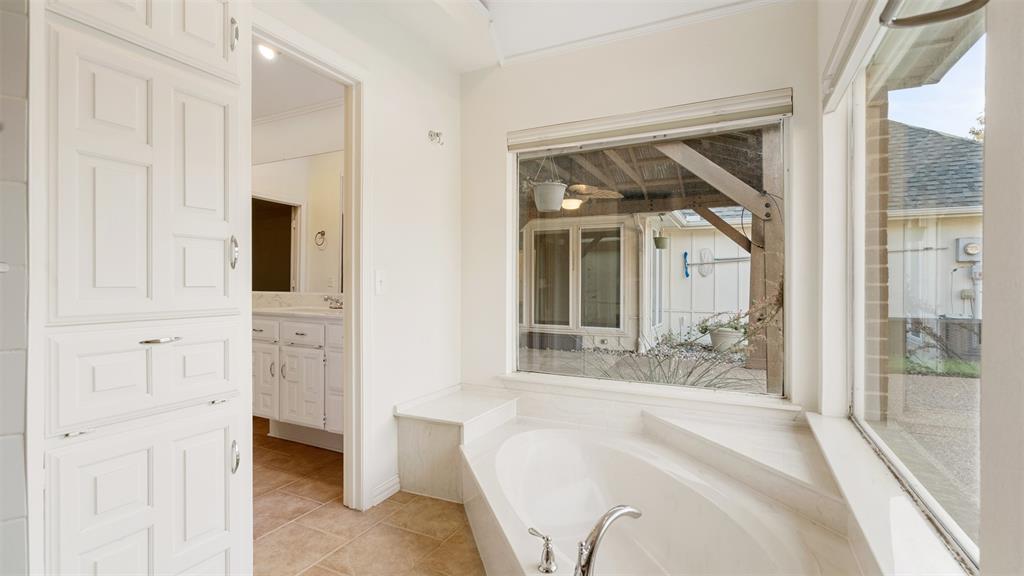 Fox Glenn Estate - Residential Lease