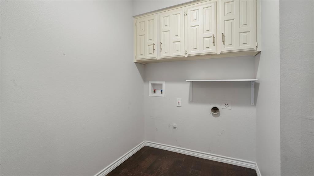 Fox Glenn Estate - Residential Lease