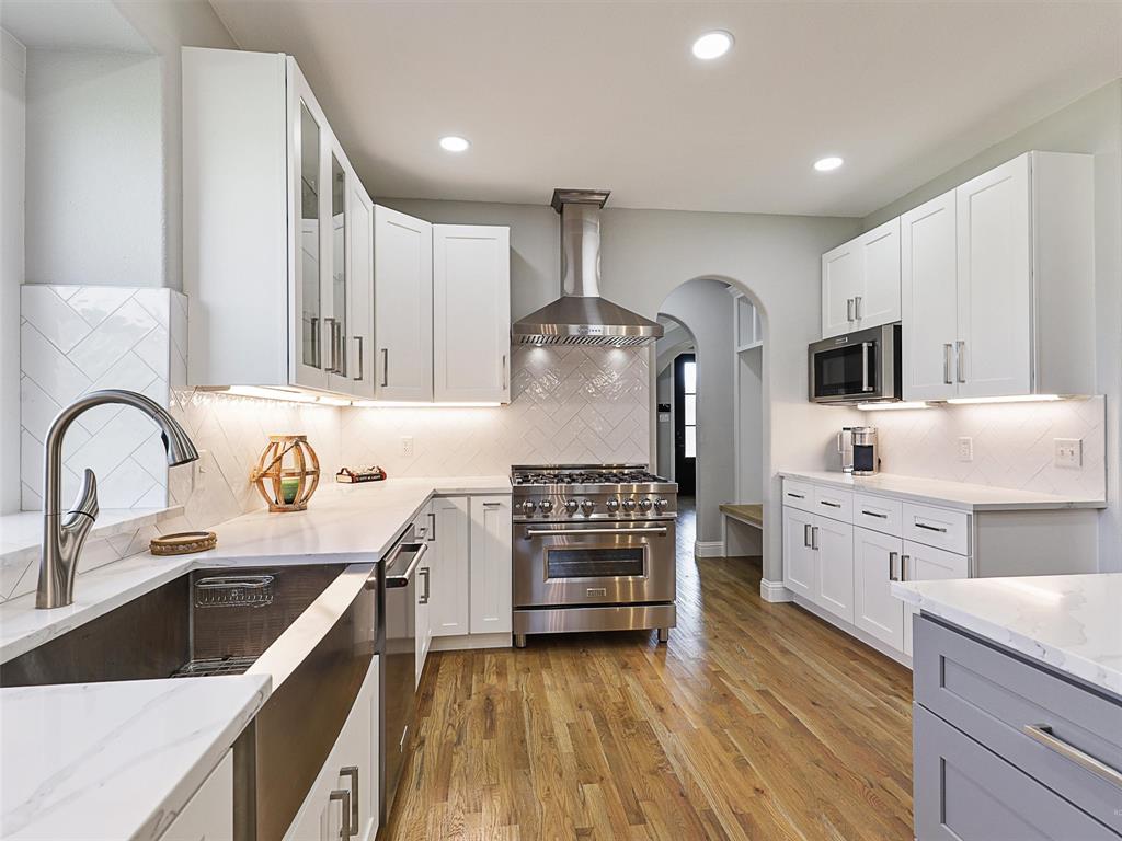 304 Tobiano Court