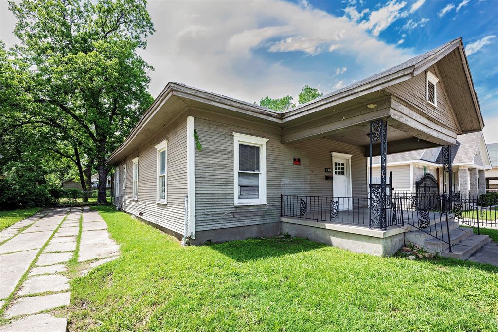 2614 May Street