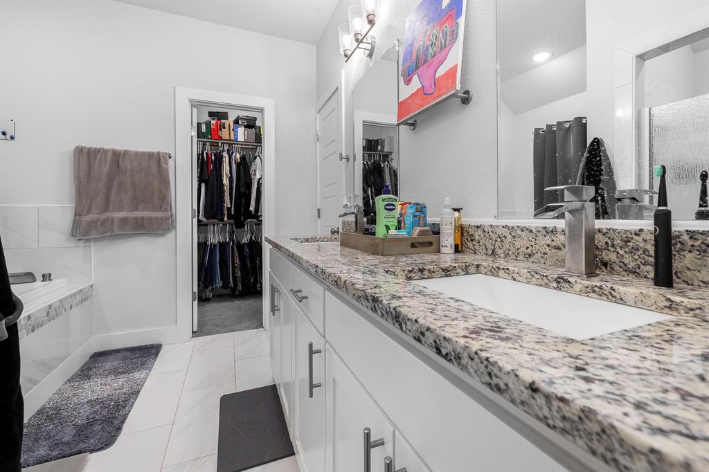 Canyon Creek III - Residential