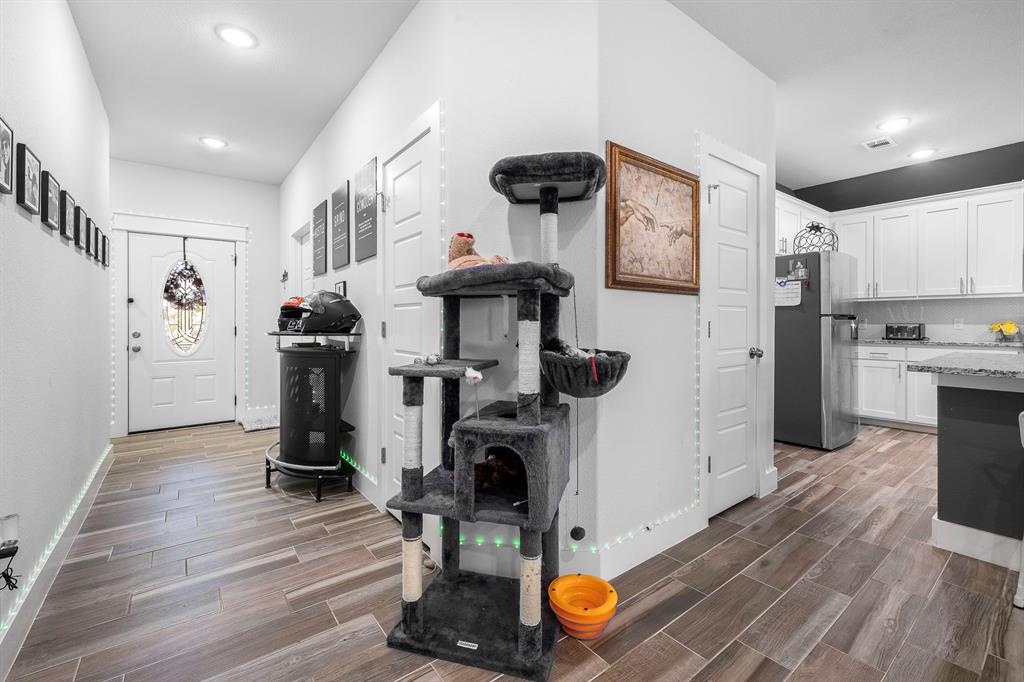 Canyon Creek III - Residential