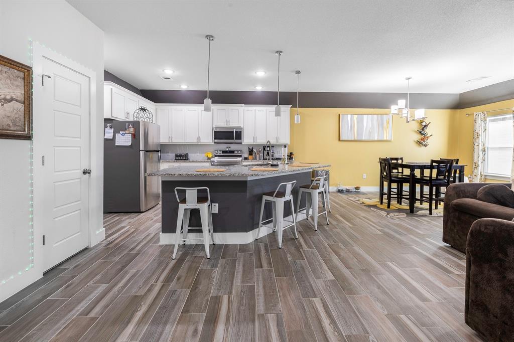 Canyon Creek III - Residential