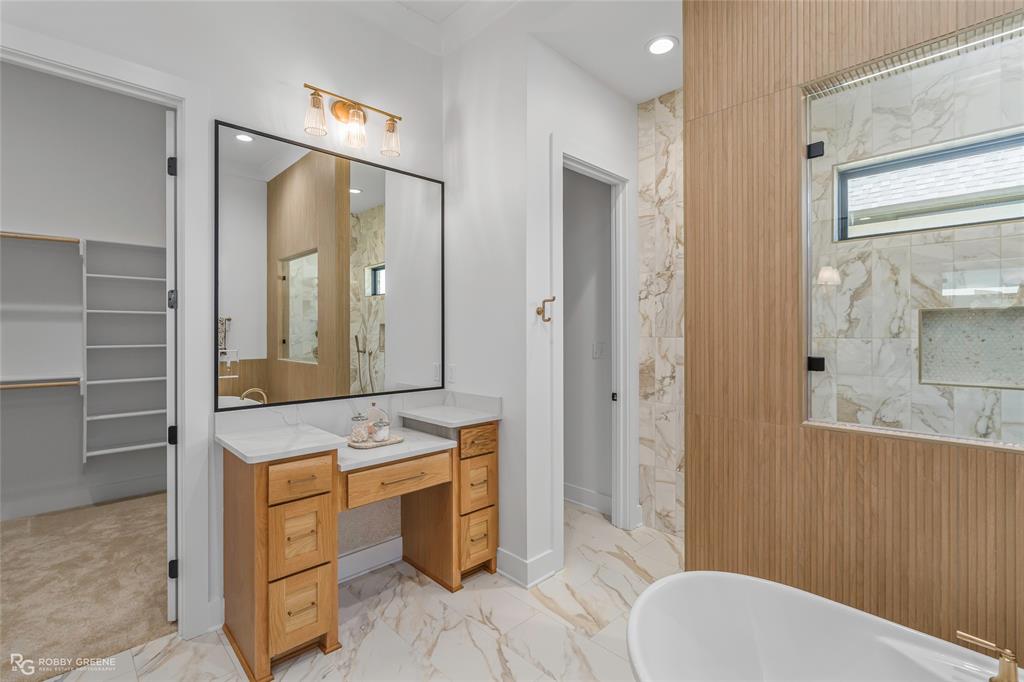 Canal Place - Residential