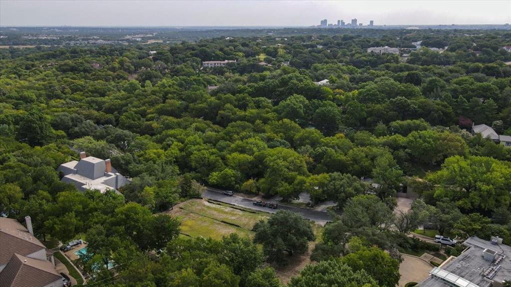 2004 Indian Creek Drive