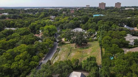 2004 Indian Creek Drive Westover Hills TX 76107