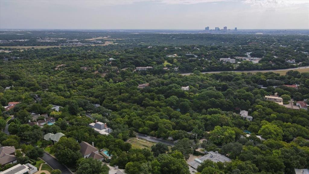 2004 Indian Creek Drive