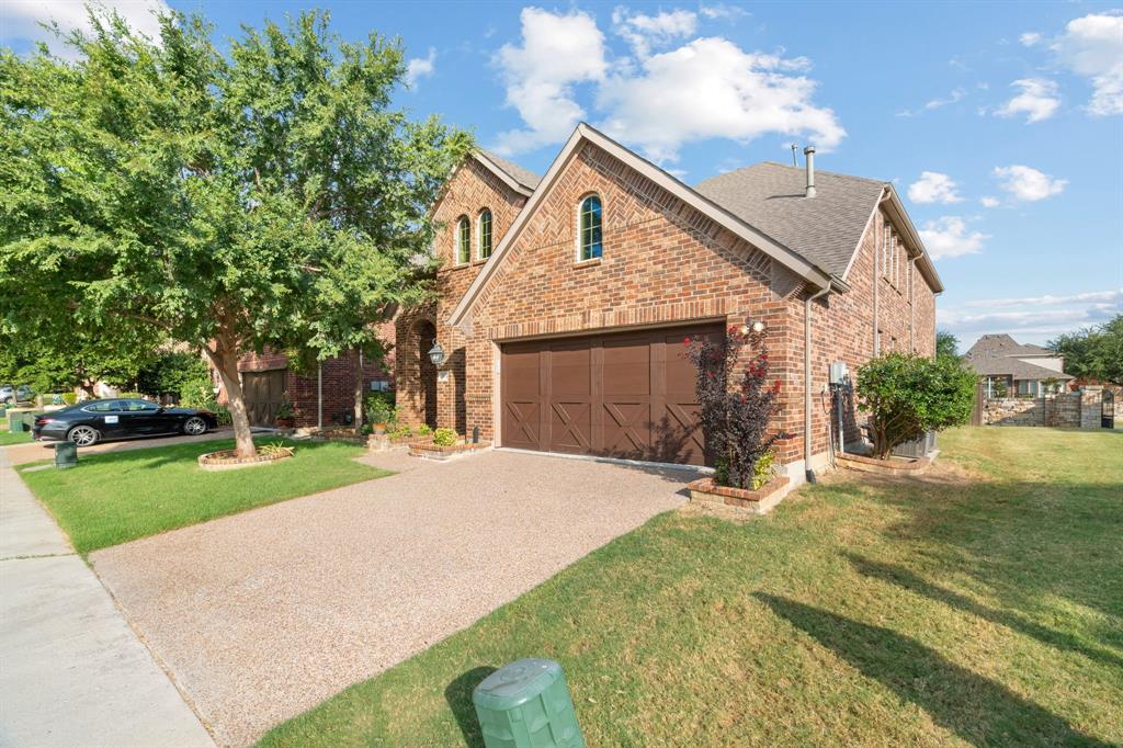 2800 Cole Castle Drive