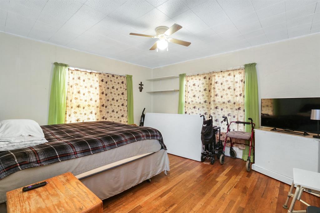 Gray Add Town Coleman - Residential