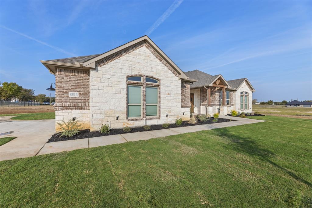 8513 Wild Colt Drive