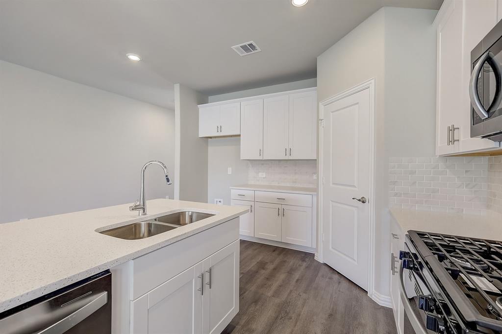 3409 Eagle Mount Drive