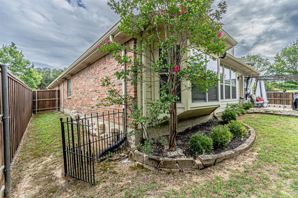 4913 Kingfisher Lane