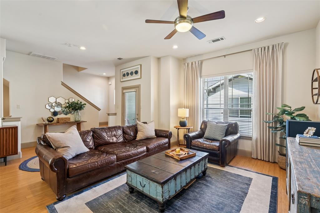 5916 Hudson Condo - Residential