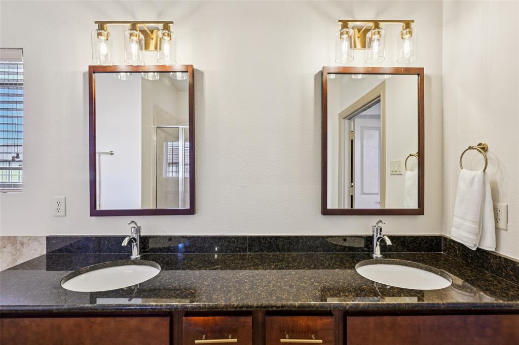 5916 Hudson Condo - Residential