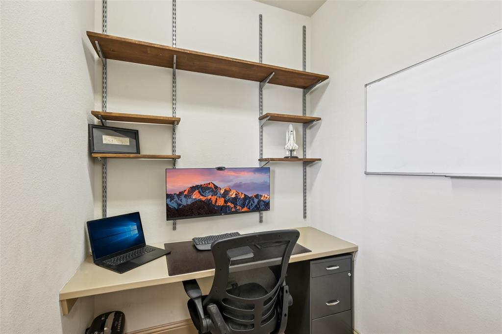 5916 Hudson Condo - Residential