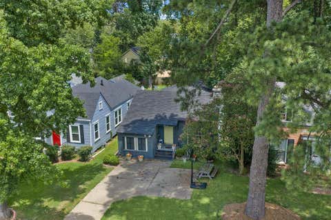 Tiny photo for 3915 Maryland Avenue, Shreveport, LA 71106 (MLS # 21336402)