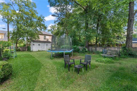 Tiny photo for 3915 Maryland Avenue, Shreveport, LA 71106 (MLS # 21336402)