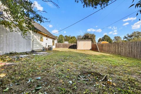 Tiny photo for 1512 Sheri Lane S, Pelican Bay, TX 76020 (MLS # 21101625)
