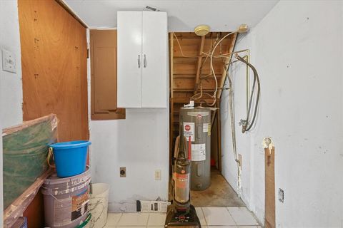 Tiny photo for 1512 Sheri Lane S, Pelican Bay, TX 76020 (MLS # 21101625)