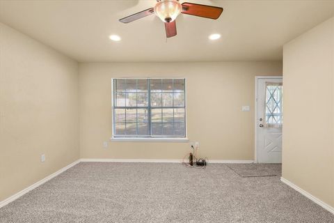Tiny photo for 1512 Sheri Lane S, Pelican Bay, TX 76020 (MLS # 21101625)