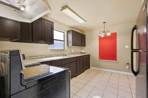 Tiny photo for 1512 Sheri Lane S, Pelican Bay, TX 76020 (MLS # 21101625)