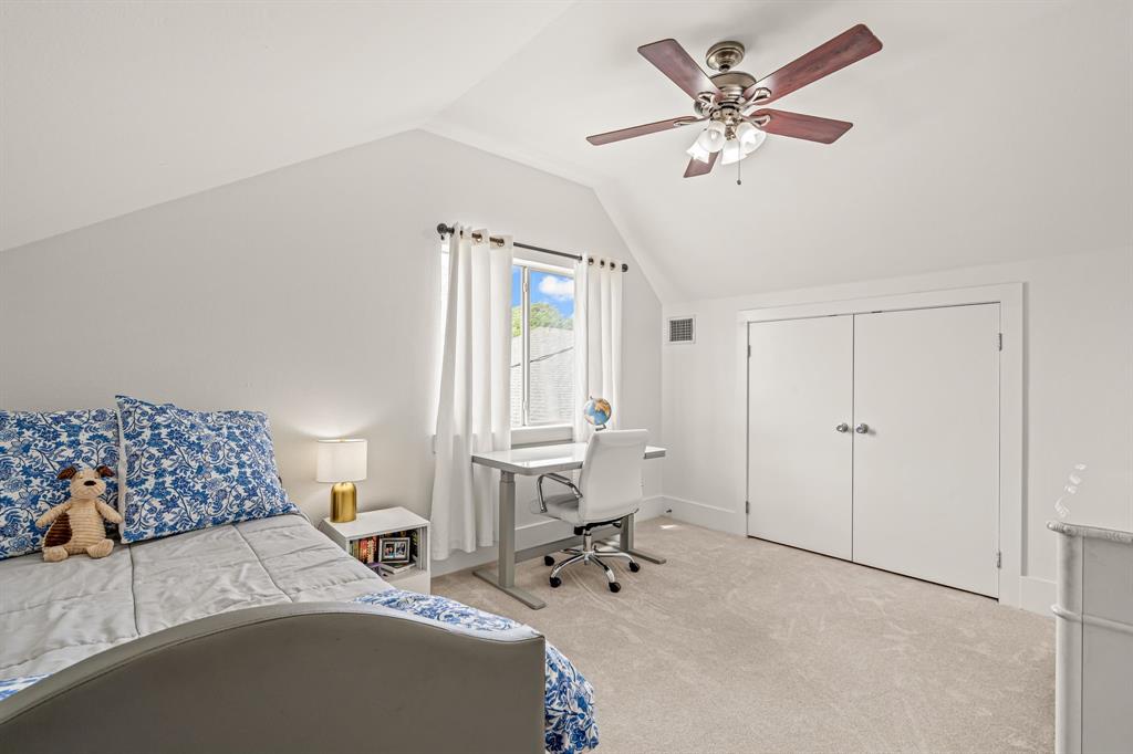 Chamberlain Arlington Heights 1st - Residential