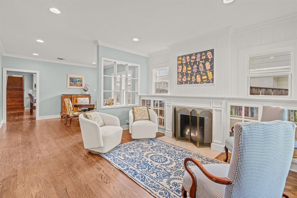 4621 Lafayette Avenue