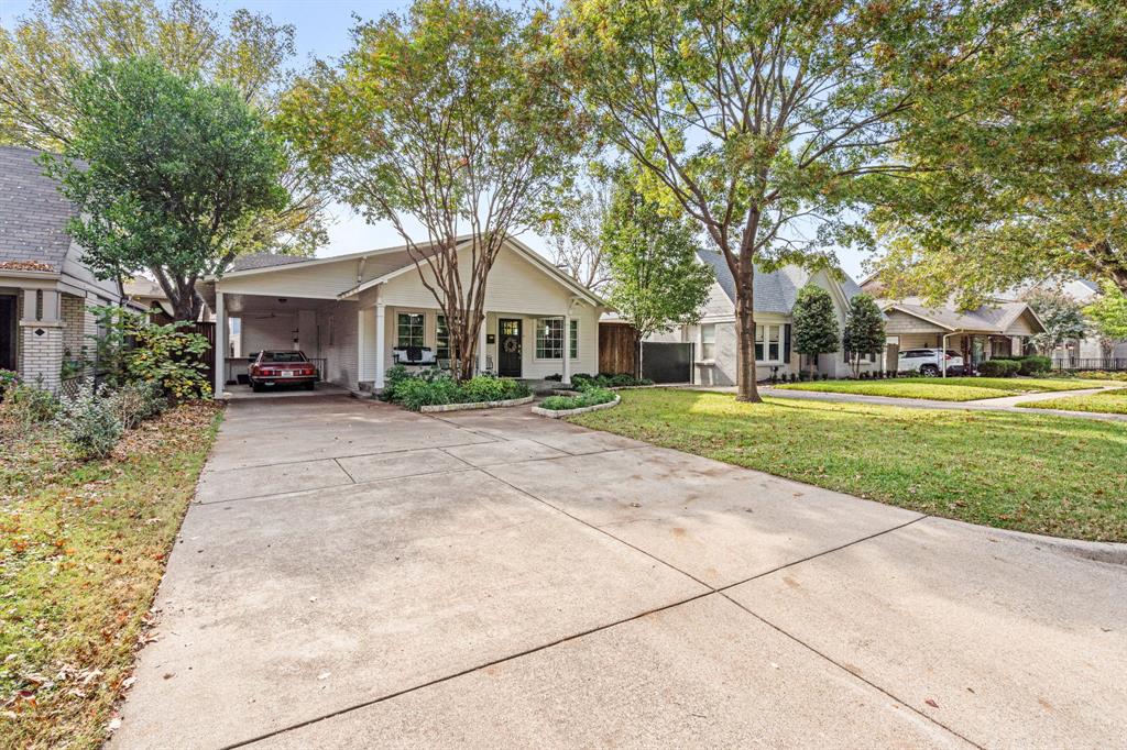 Chamberlain Arlington Heights 1st - Residential