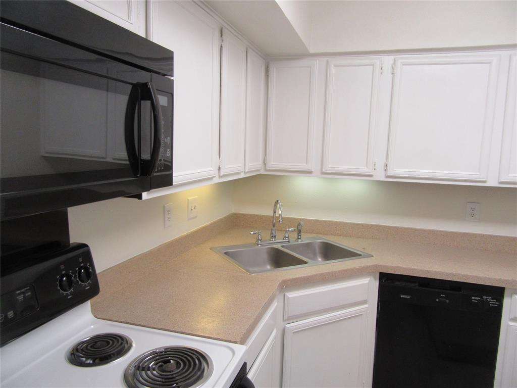 Preston Bend Village Condos - Residential Lease