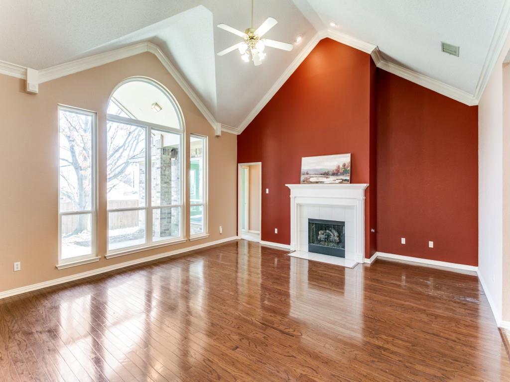 2100 Golden Arrow Drive