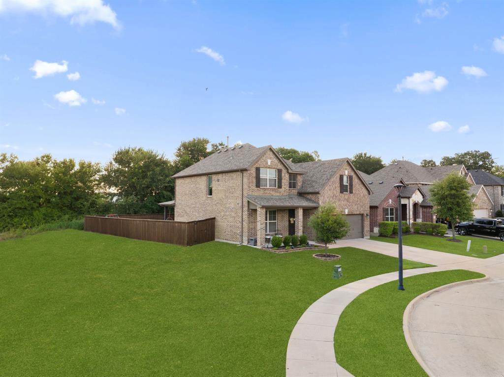 7705 Lake Worth Cove