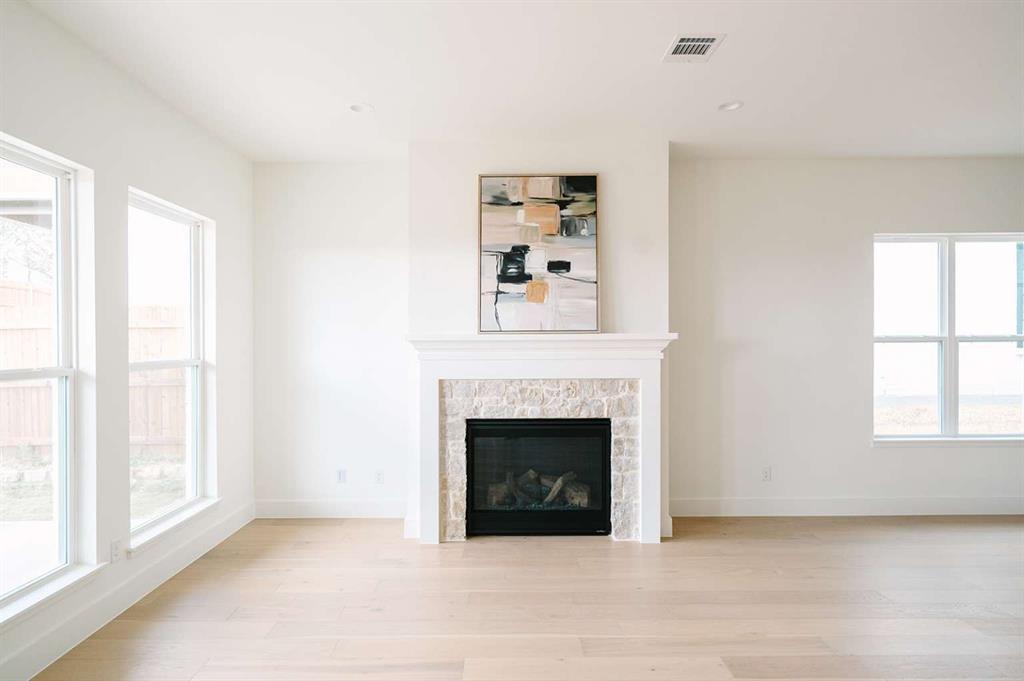 145 Kingfisher Lane