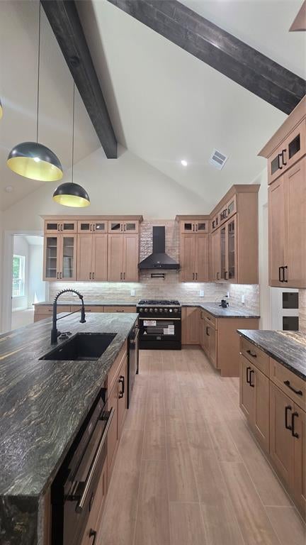 521 Glenwick Drive