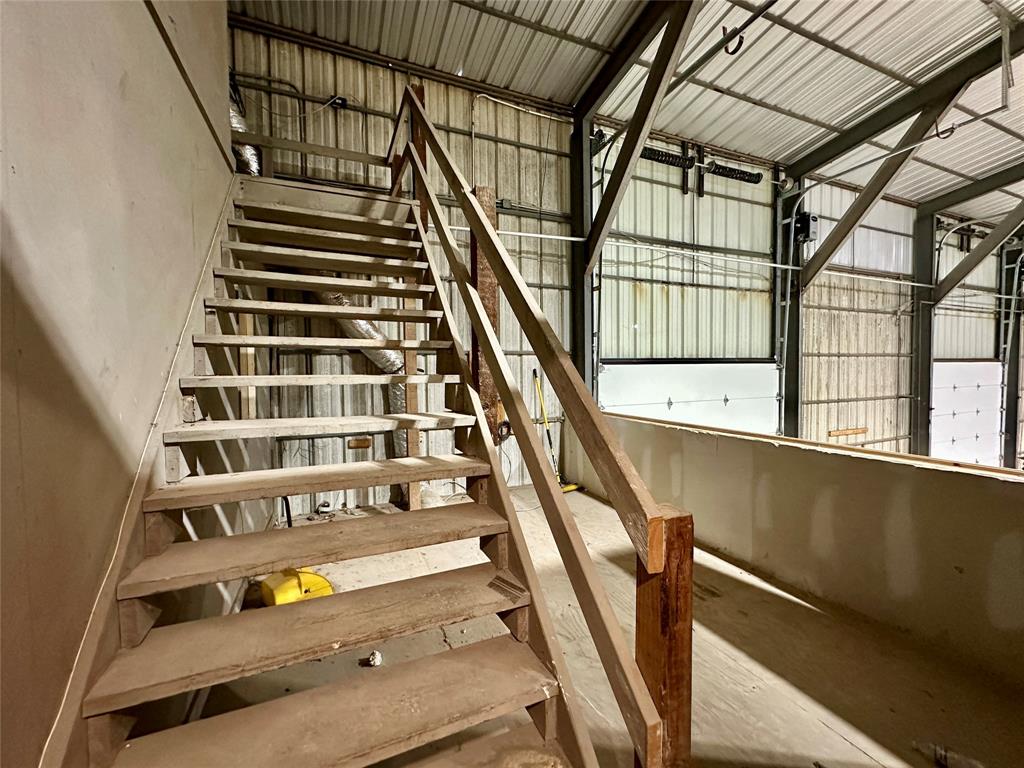 ABST 685 TR 5A A J PATTON - Commercial Sale