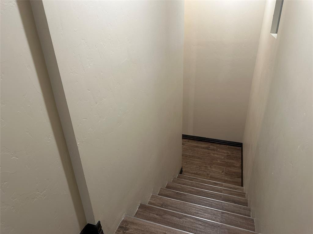 ABST 685 TR 5A A J PATTON - Commercial Sale