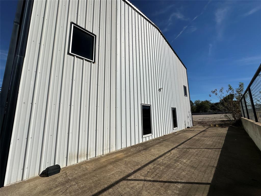 ABST 685 TR 5A A J PATTON - Commercial Sale