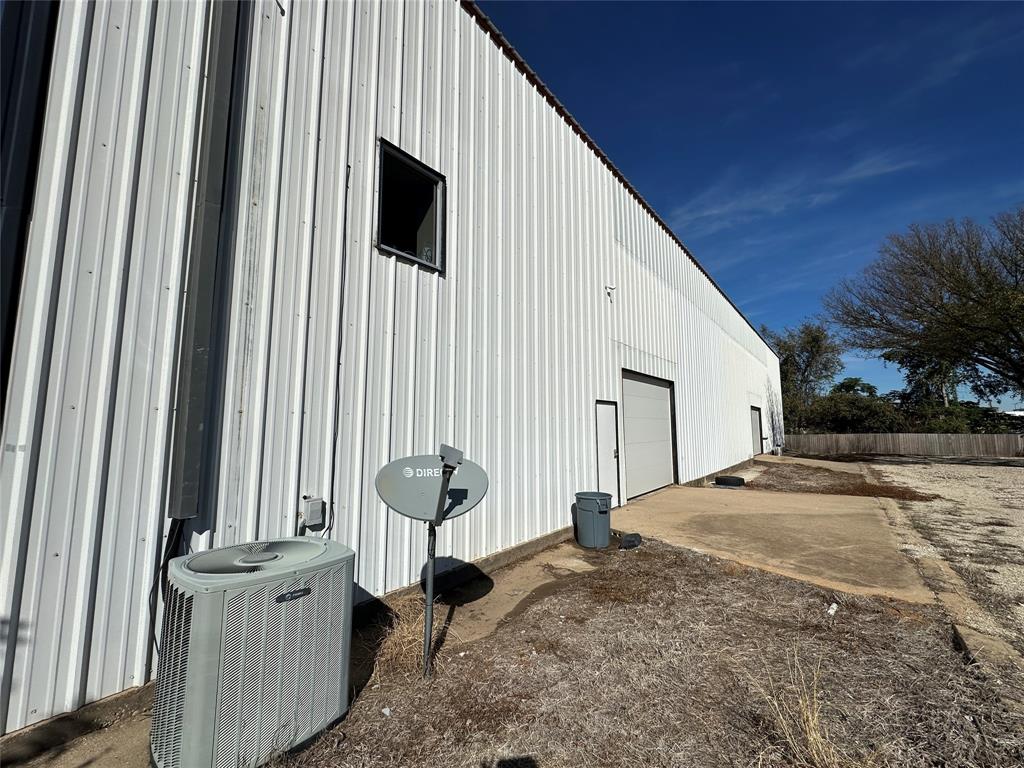 ABST 685 TR 5A A J PATTON - Commercial Sale