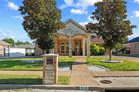 816 Amherst Drive Waxahachie TX 75165