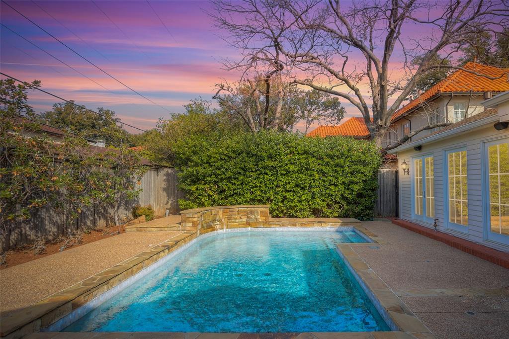 Crestmont Add - Residential