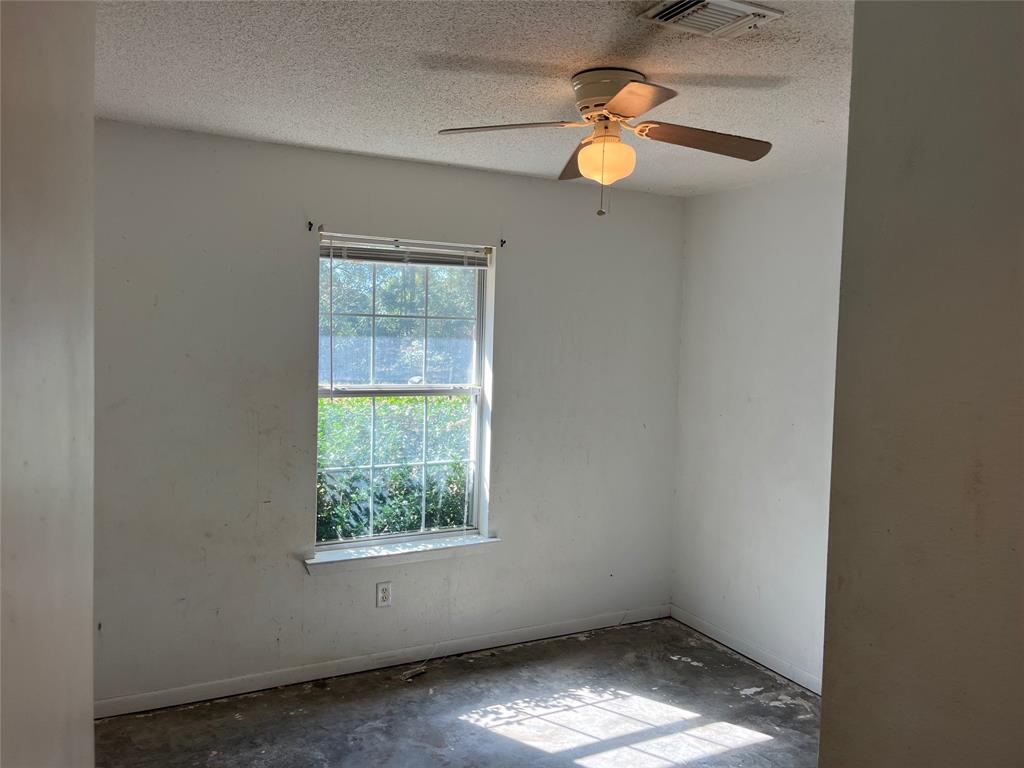 not sure - Residential