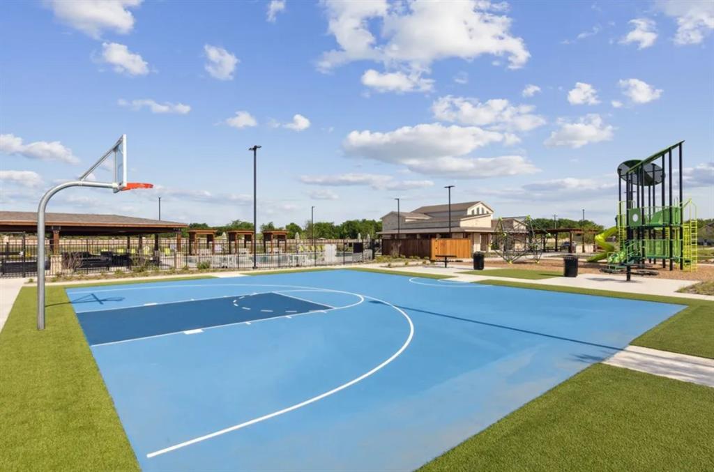 McKinney, Texas 75071, United States, 4 Bedrooms Bedrooms, ,3 BathroomsBathrooms,Residential,Active,164116