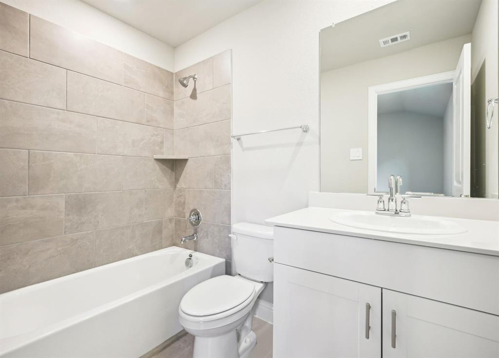 McKinney, Texas 75071, United States, 4 Bedrooms Bedrooms, ,3 BathroomsBathrooms,Residential,Active,164116