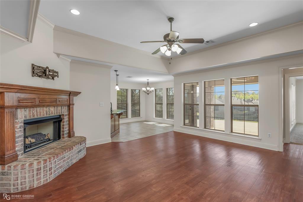 Haughton, Louisiana 71037, United States, 3 Bedrooms Bedrooms, ,2 BathroomsBathrooms,Residential,Active,94721