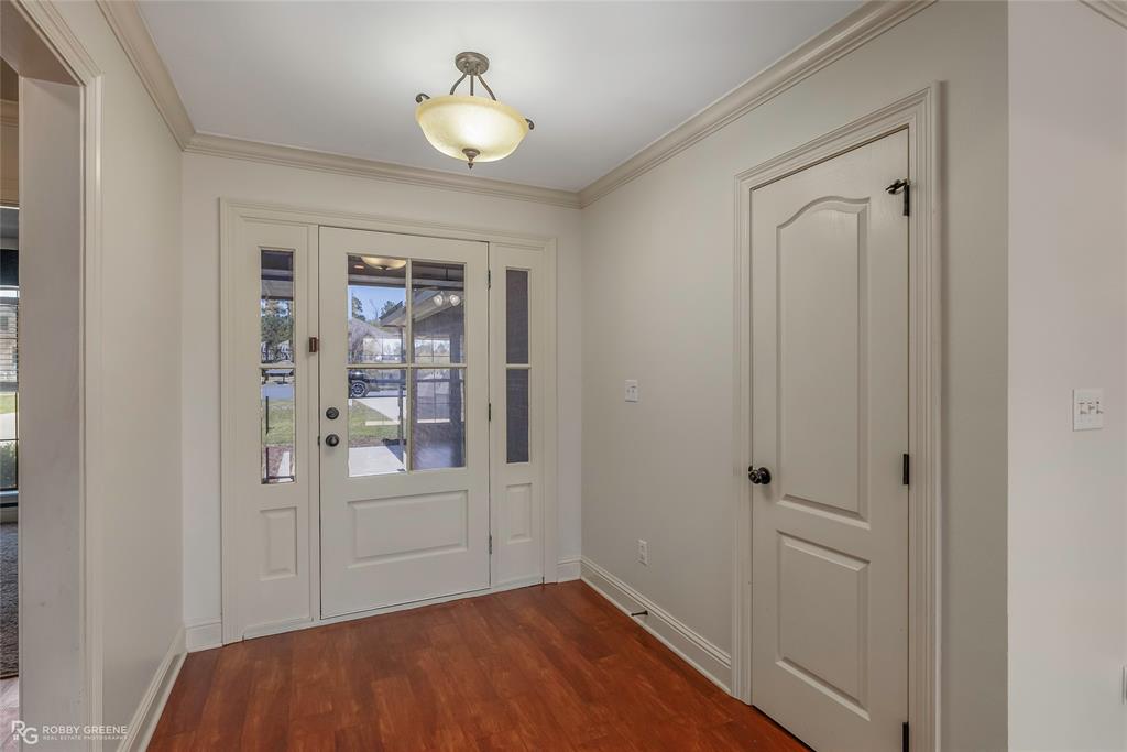 Haughton, Louisiana 71037, United States, 3 Bedrooms Bedrooms, ,2 BathroomsBathrooms,Residential,Active,94721