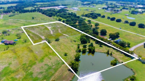 3475 Sauls Aubrey TX 76228