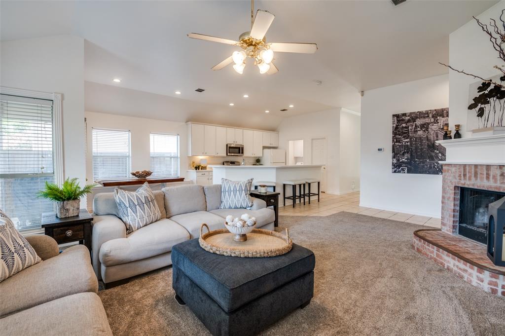 1676 Castle Rock Drive