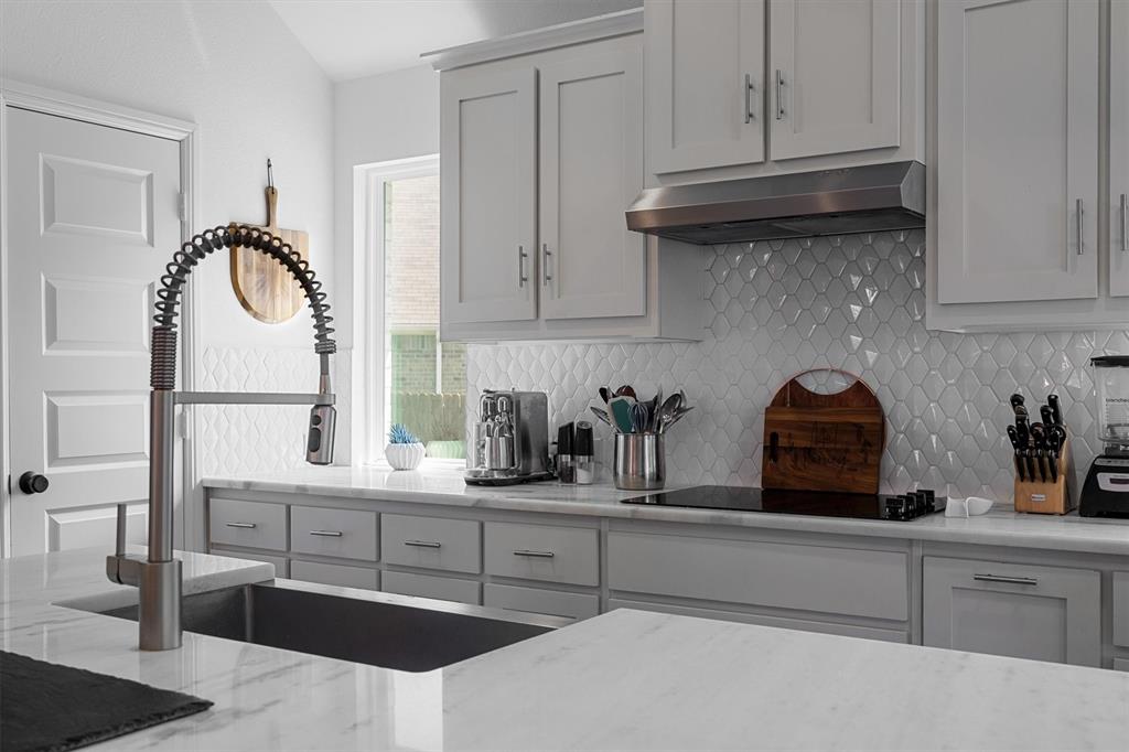 Woodridge Estates Ph - Residential