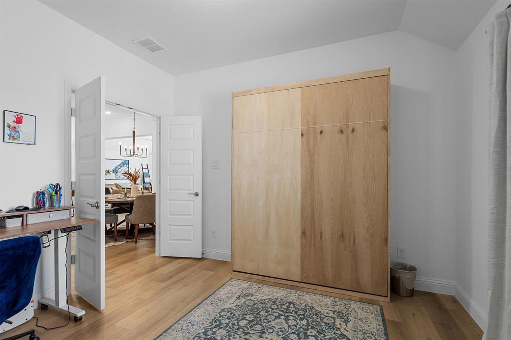 Woodridge Estates Ph - Residential